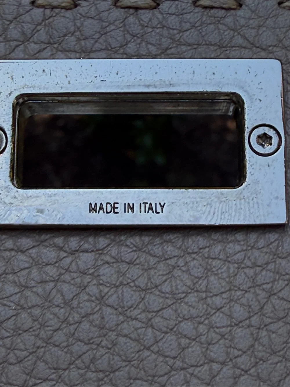 Fendi PEEKABOO CUOIO ROMA CORDA Taupe Leather Snap Wallet COA